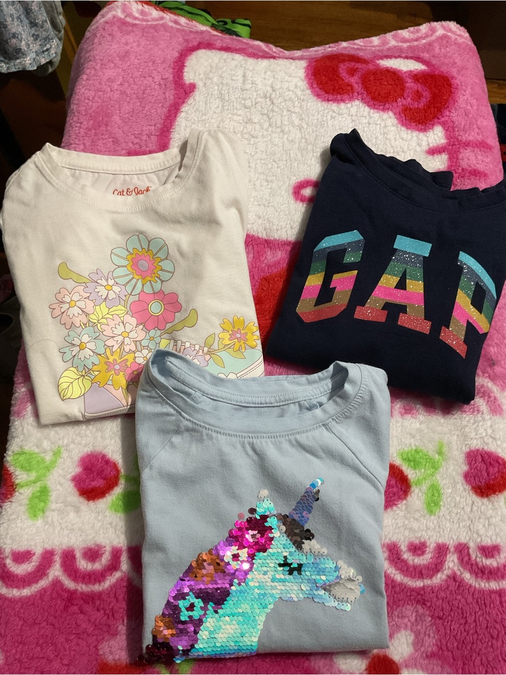 GAP long sleeve blue , 2 cat & Jack tees